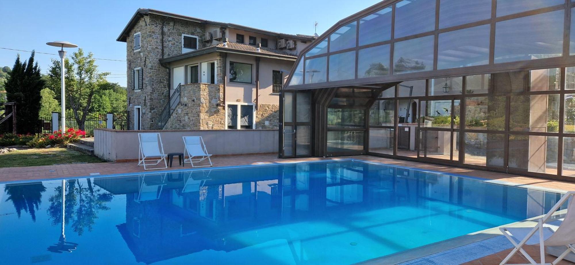 B&B Podere Montese ヴィッラフランカ・イン・ルニジャーナ エクステリア 写真