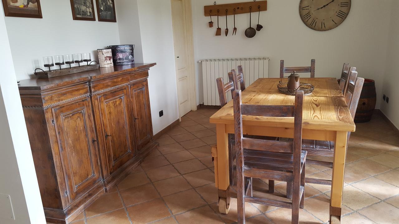 B&B Podere Montese ヴィッラフランカ・イン・ルニジャーナ エクステリア 写真