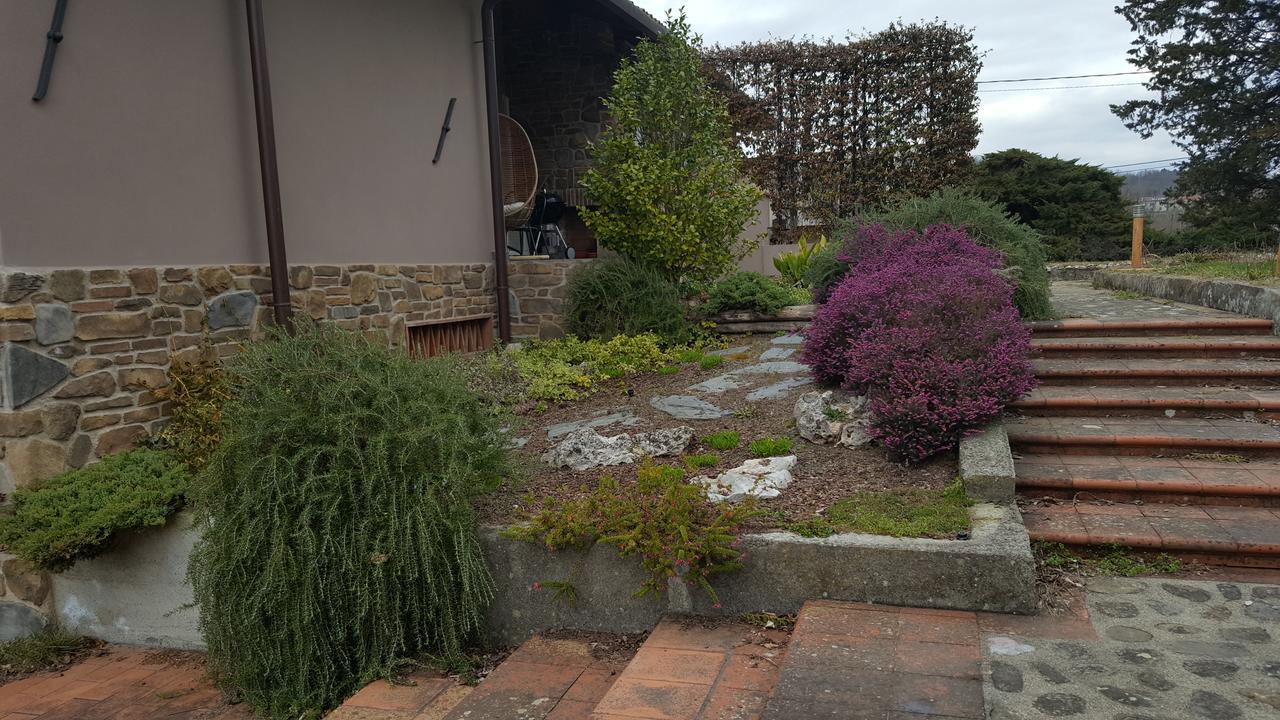 B&B Podere Montese ヴィッラフランカ・イン・ルニジャーナ エクステリア 写真